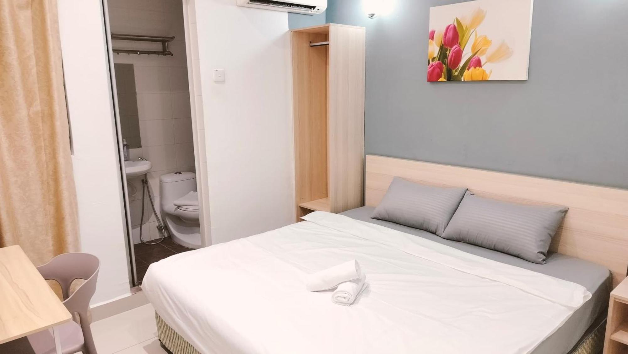 Pillows Plus Damansara Inn 八打灵再也 外观 照片