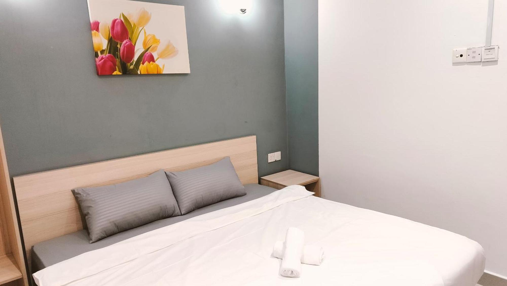 Pillows Plus Damansara Inn 八打灵再也 外观 照片
